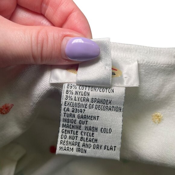 Talbots Vintage White Floral Embroidered Cardigan Sweater Size Medium - Picture 2 of 7